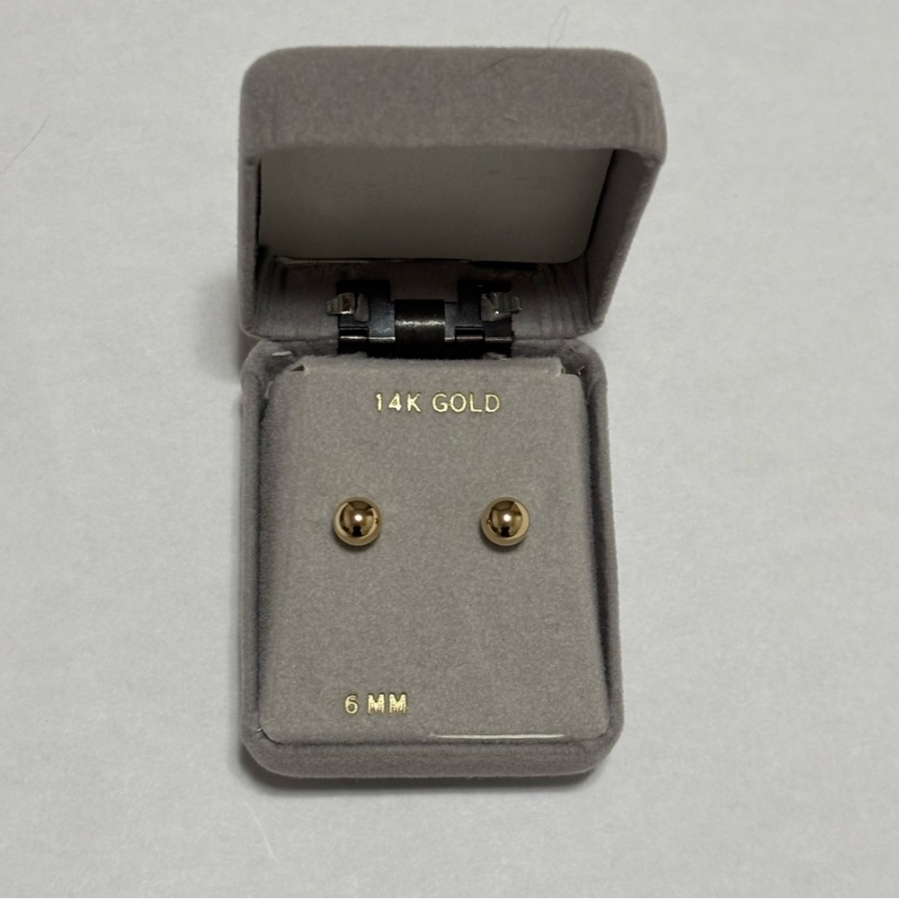 14K Gold Stud Ball Earrings 6mm